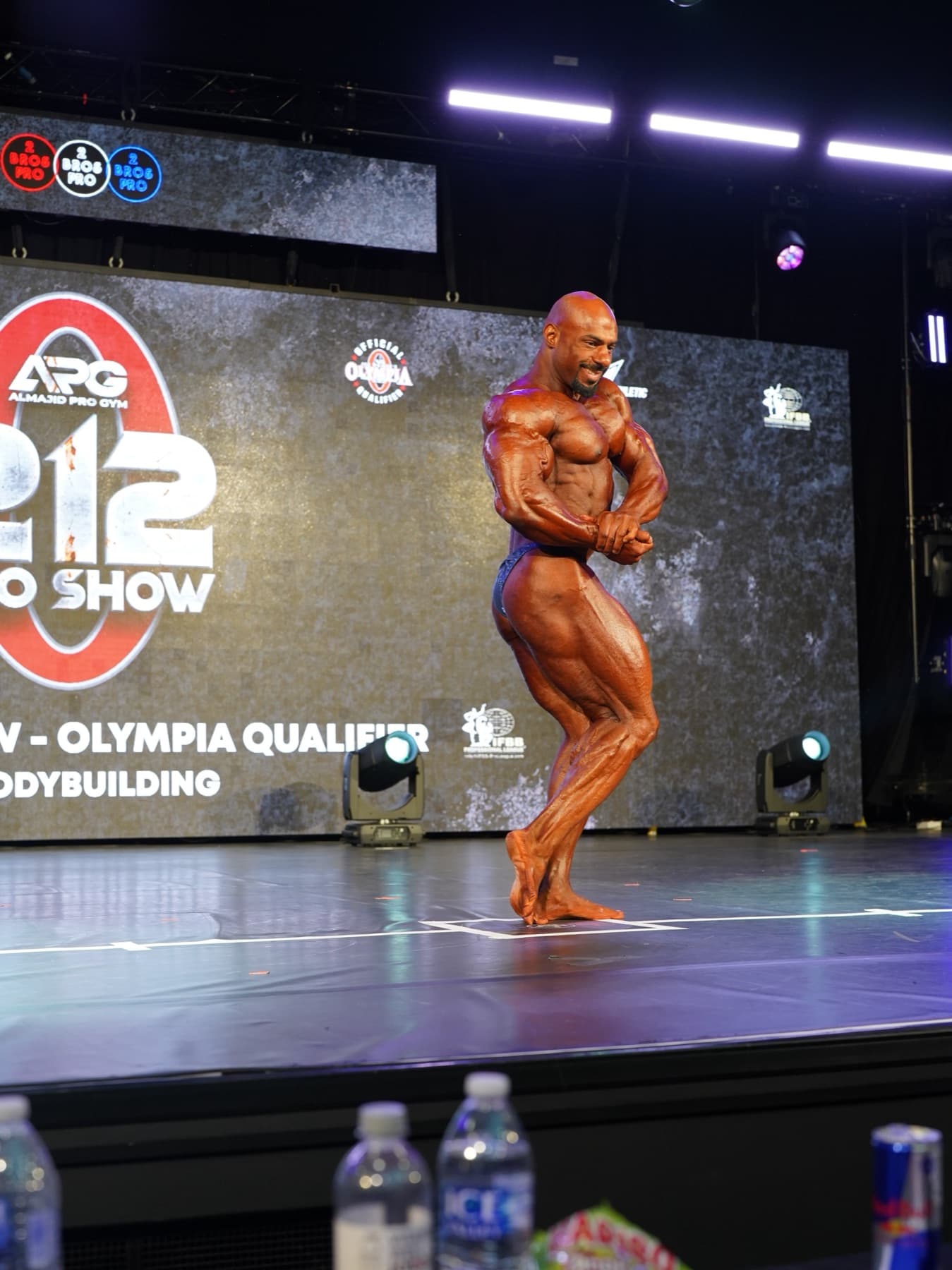 متسابق على مسرح ⁨212 Pro Show⁩ في برادفورد
